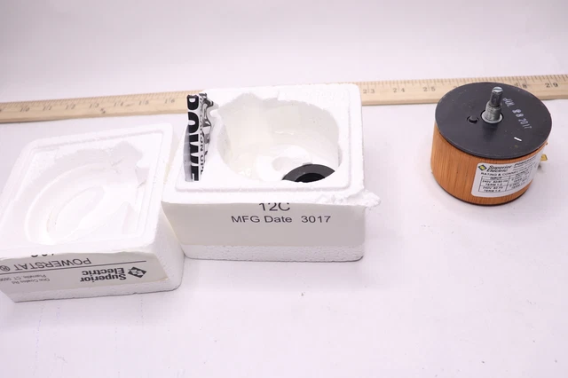 NEW Superior Electric Variable Transformer 12C  240V Vi 50/60Hz 0-264V 0.7A