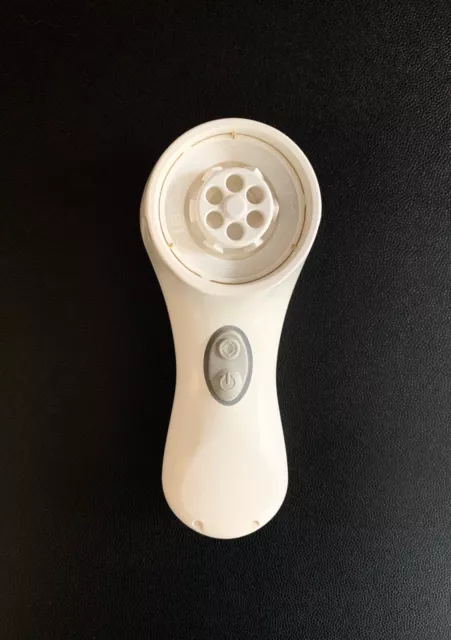 Clarisonic Mia 2 Sonic Skin Cleansing System White RP £185 3