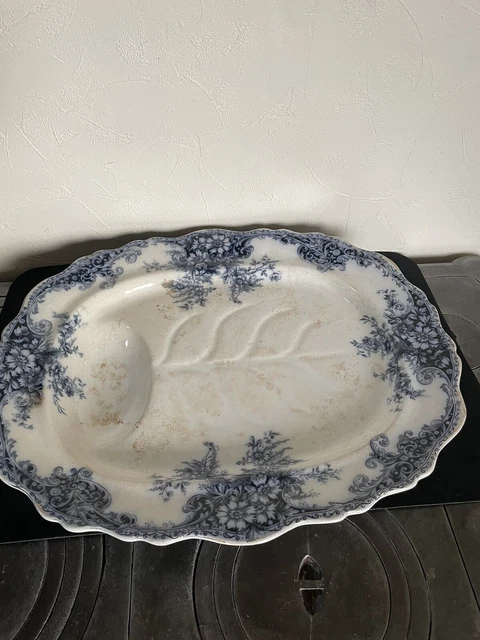 Plat creux en porcelaine Haviland XIXème