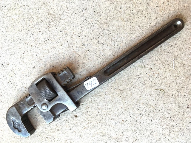 ANCIEN OUTIL . Ancienne petite clé Birgham n°14 Old tool EUR 5,00