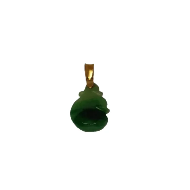 14ct gold jade pendant