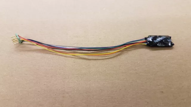 LaisDcc Decoder DCC 8 pin NEM652 860021 motor+ 4 Function suit bachmann hornby