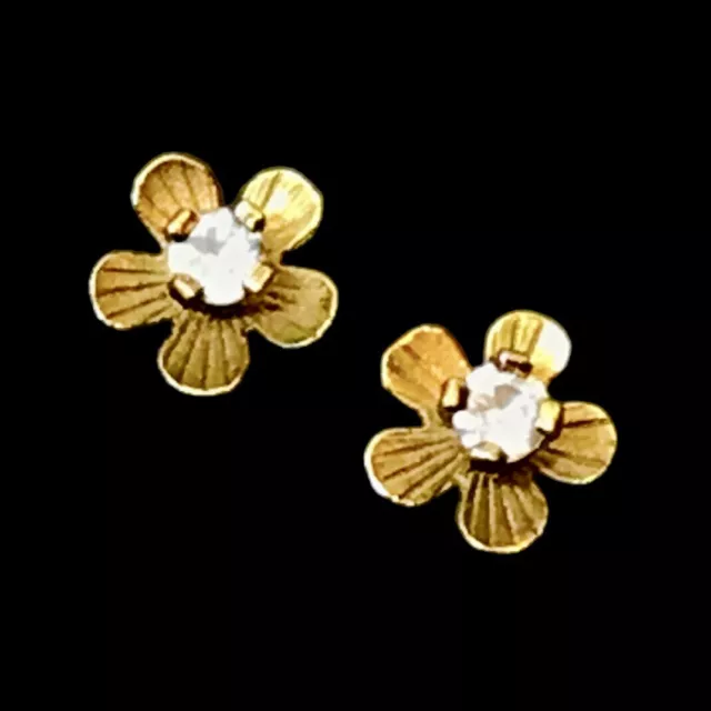 Paire De Boucles D’oreilles Fleur Cristaux Plaqué Or Neuf Stock Bijouterie