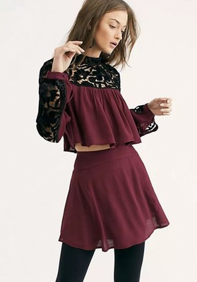 Free People Two Hearts Velvet Embroidered Set Size 6 Skirt & Top Z121-13