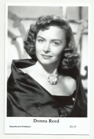 (Bx13) Donna Reed Swiftsure Photo Postcard (83/19) Filmstar Pin Up Glamor