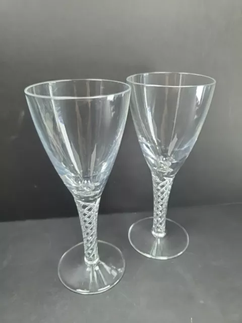 Pair Of Lovely Twist Air Stem Glass Wine Drinking Glasses 16.5cm