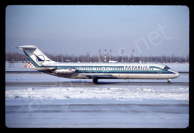 Republic Douglas DC-9-31 N9336 Dec 85 Kodachrome Slide/Dia