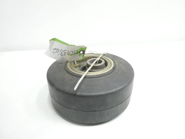 Mainetire Smooth Forklift Tire Wheel Assemlby 8-1/2in X 4in X 4in