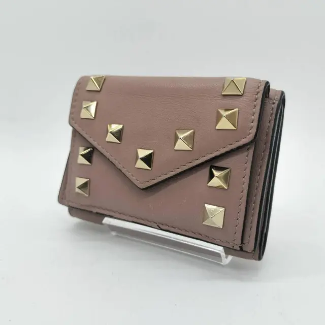 valentino garavani trifold wallet rockstud beige 8