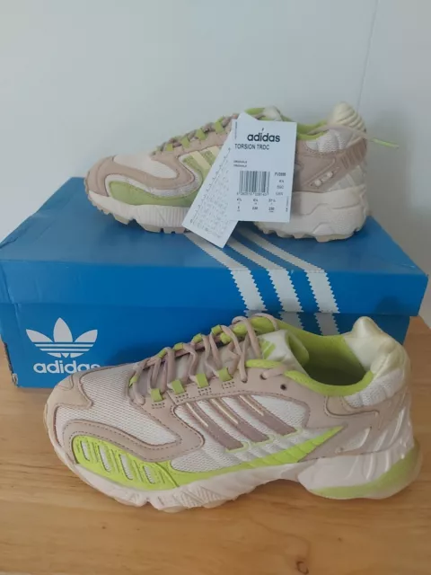 Adidas neo troc hotsell