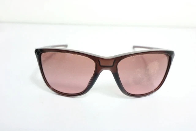 Oakley Reverie Unisex Sonnenbrille Sunglasses Lila sehr guter Zustand vom Händle