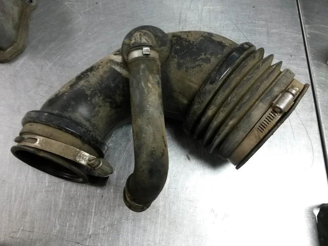 Turbo Air Inlet From 2010 Ford F-250 Super Duty  6.4  Power Stoke Diesel