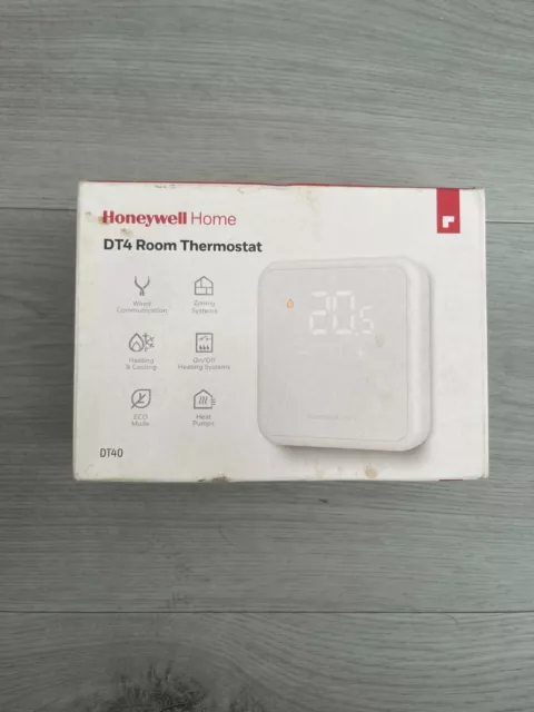 Honeywell DT4 Wired Room Thermostat White