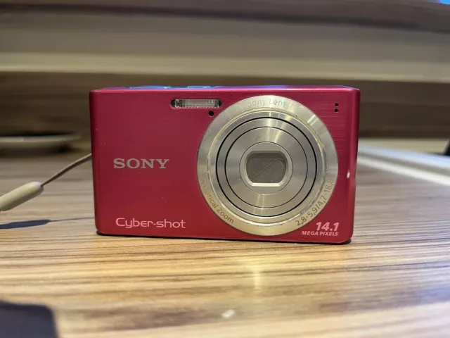 Sony Cyber-shot digital camera 14.1 megapixels