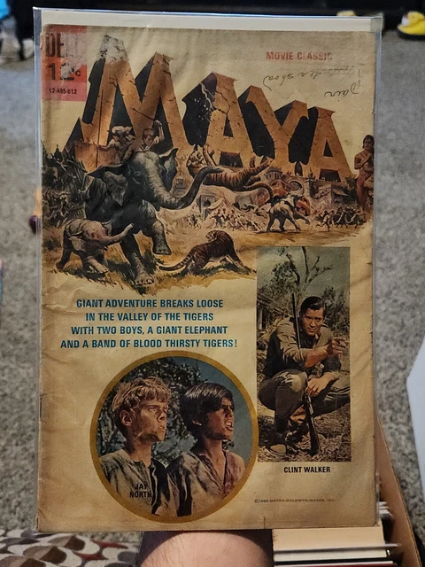 MAYA MOVIE CLASSIC with photo cover CLINT WALKER and JAY NORTH BIN1