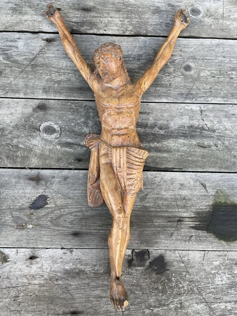 Crucifix-reliquaire Ancien En Bois Sculpté Avec Médailles – XVIIIe-XIXe Siècle – Occasion