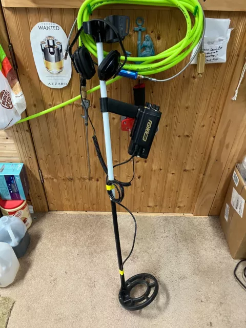 Fisher CZ21 Quicksilver Metal Detector