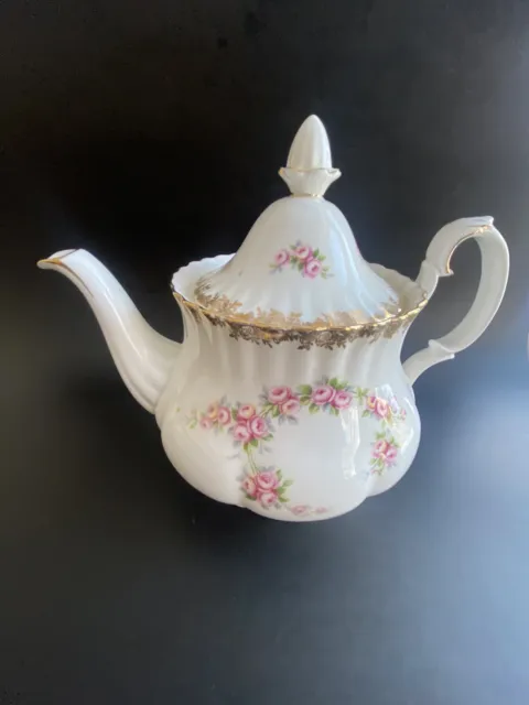 Royal Albert Bone China Teapot DIMITY ROSE