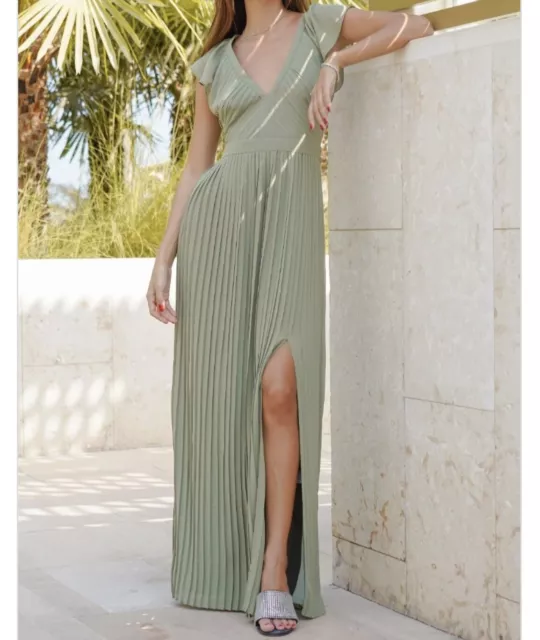TFNC sage Green Pleated Maxi Dress Size 6 Open Back Holiday Summer Fashion Occas