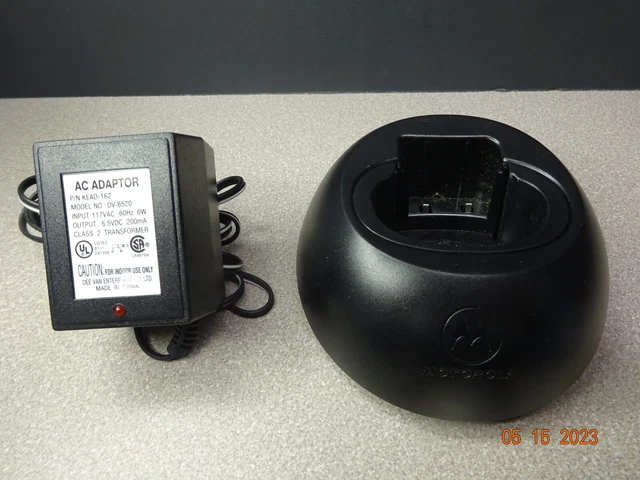 Motorola NNTN4019 Charger & Power Supply, T7100 XTN, T7000, NNTN4078A, NNTN4077A