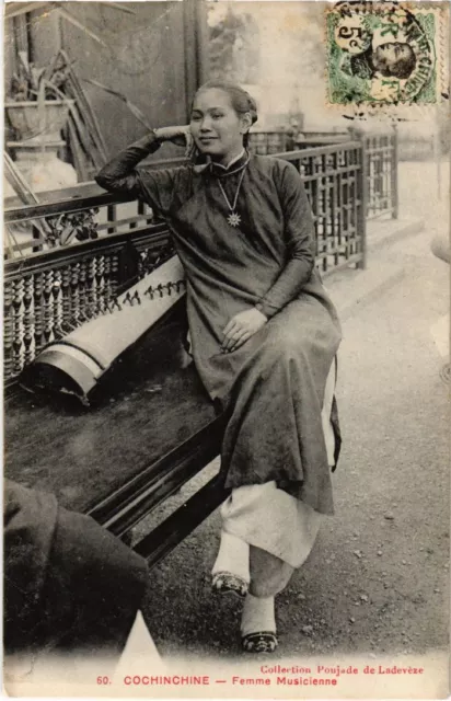 CPA AK Vietnam Female Musician Pigchine INDOCHINA (1283869)