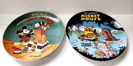 2 WALT DISNEY Mickey Mouse Trader Mickey Cartoon Classics Limited Edition plates