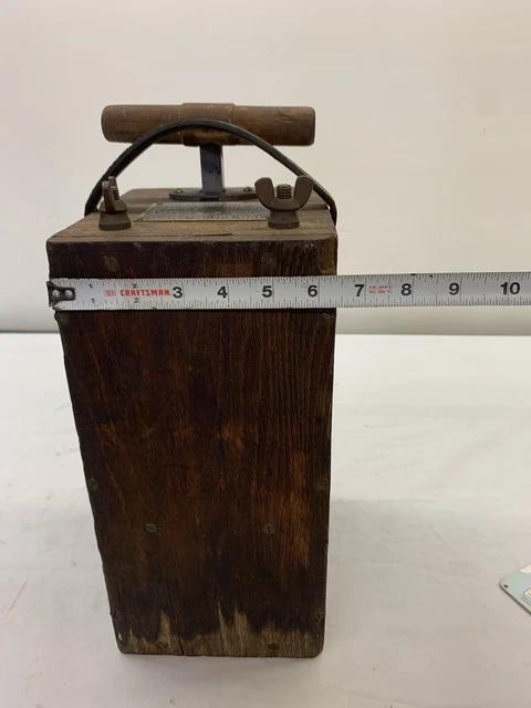 Vtg Working Atlas Blasting Machine No. 3-50 With Vtg Atlas Blasting Data Guide 16