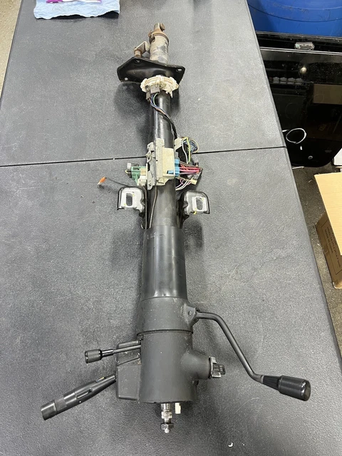 Tilting At Steering Wheels: Installing An Ididit Retrofit Tilt Steering Column In A Classic Mustang - Foto 6