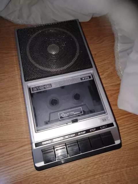 Lecteur enregistreur Cassette portatif prestige p772
