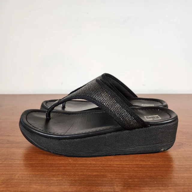 Fitflop Womens Size 8 Black DL9-090 Slip On Thong Sandal Flip Flops