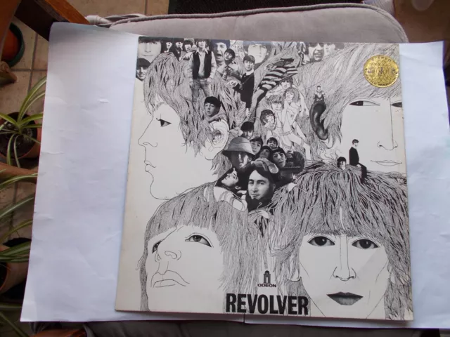 The Beatles " Revolver " Lp 33 Biem Slso 105 Et Slo 105 Biem En Be Voir Photos The Beatles " Revolver " Lp 33 Biem Slso 105 Et Slo 105 Biem En Be Voir Photos