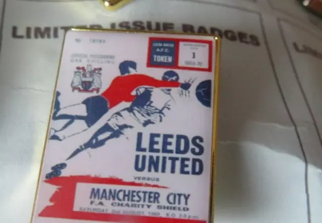 Leeds United Manchester City Charity Shield 1969 Very Rare  Programme Badge