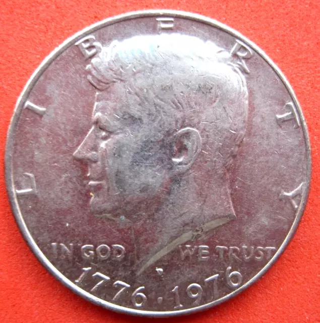 Kennedy - Bicentennial -  Half Dollar - 1976 - D Mint -  Circulated .....