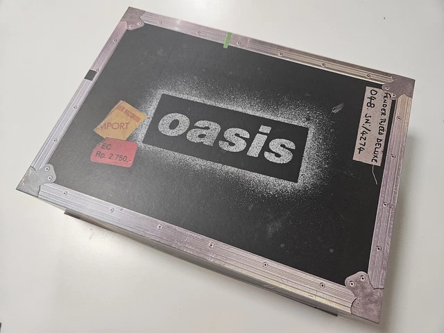 oasis live '25 MANCHSTER限定 vip box oasis live '25 MANCHSTER限定 vip box - メルカリ
