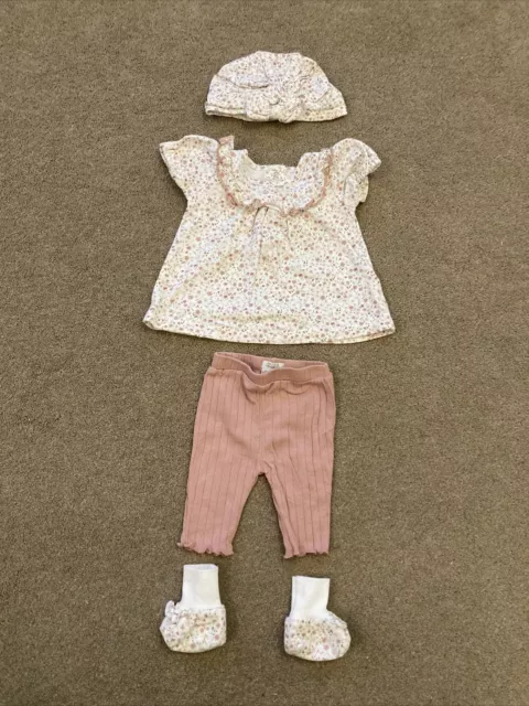 Mamas & Papas Baby Girls Outfit Age 0-1 Month