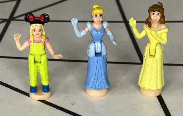 Disney Magical Miniatures Magic Kingdom  3 Figures Polly Pocket princess