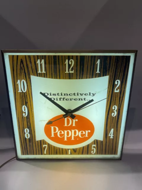 Vintage Dr. Pepper Pam Wall Clock Distinctly Different  all Original 15”sq.works