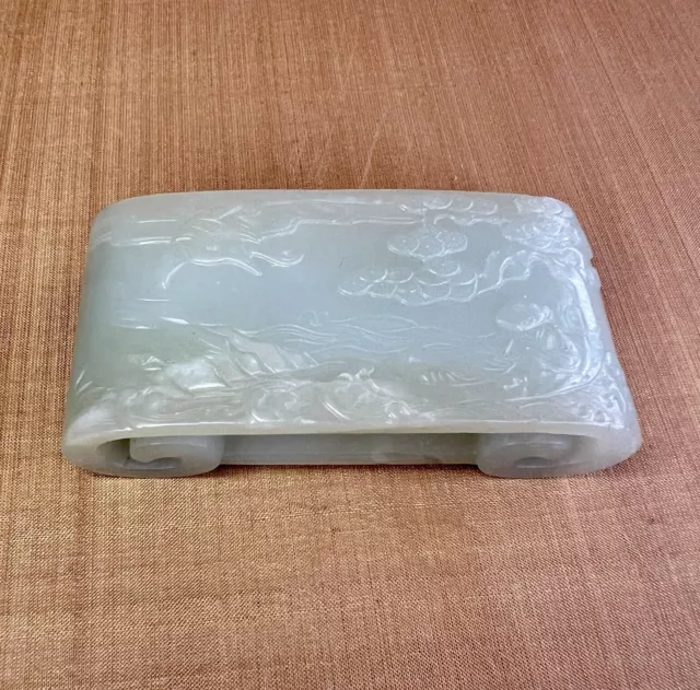 Very rare Qing Dynasty Chinese carved White Jade Ink Stand 3
