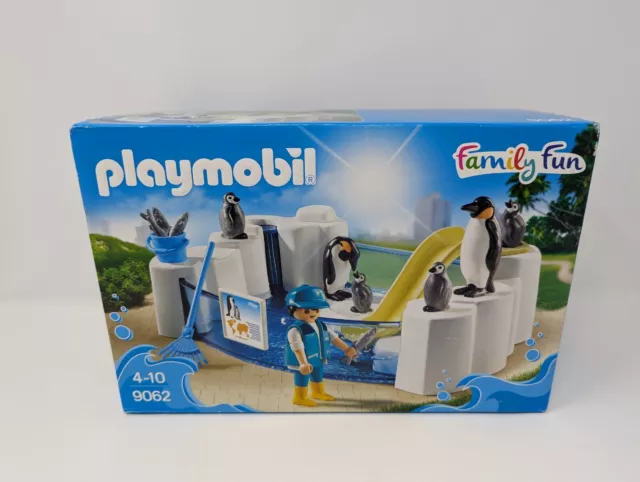 PLAYMOBIL 9062 FAMILY Fun Penguin Enclosure 8.75 PicClick UK