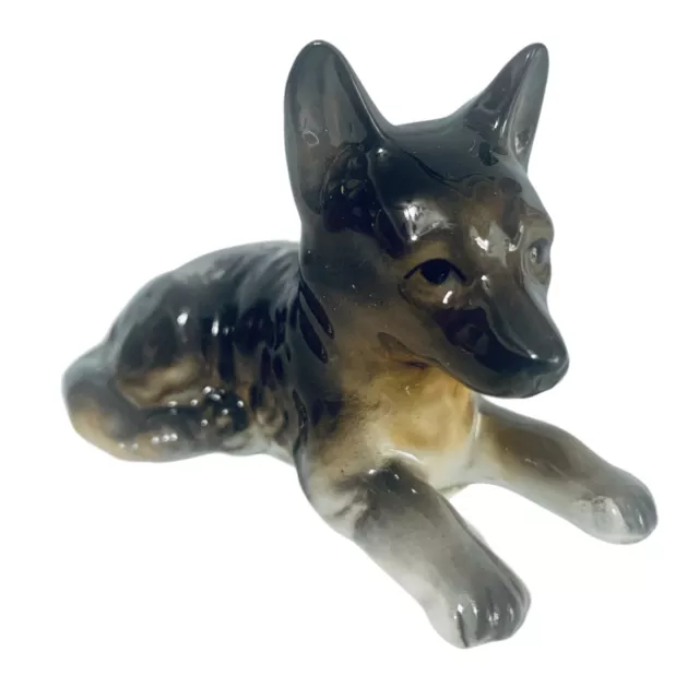 The Danbury Mint German Shepherd Dog Figurine Vintage GSD Belgian Malnois