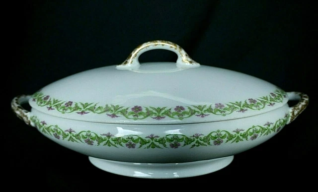 JOLI LEGUMIER PETITE SOUPIERE PORCELAINE LIMOGES tour Décor guirlande