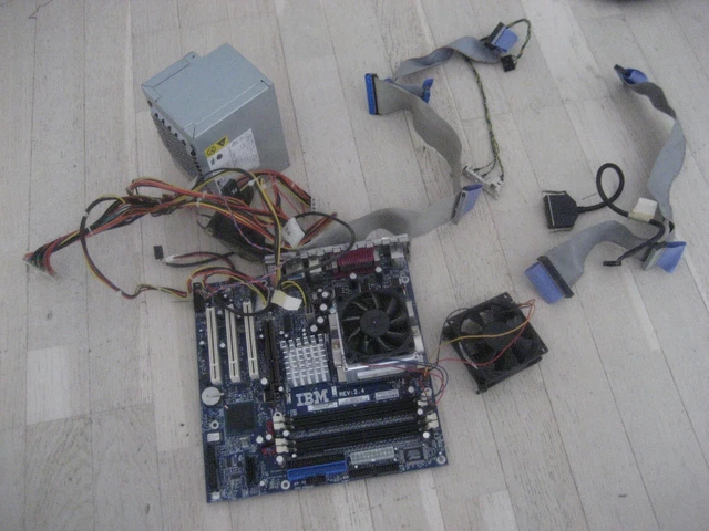 Carte Mère PC IBM ThinkCenter A50 P/N 89P7933 REV: 2.6