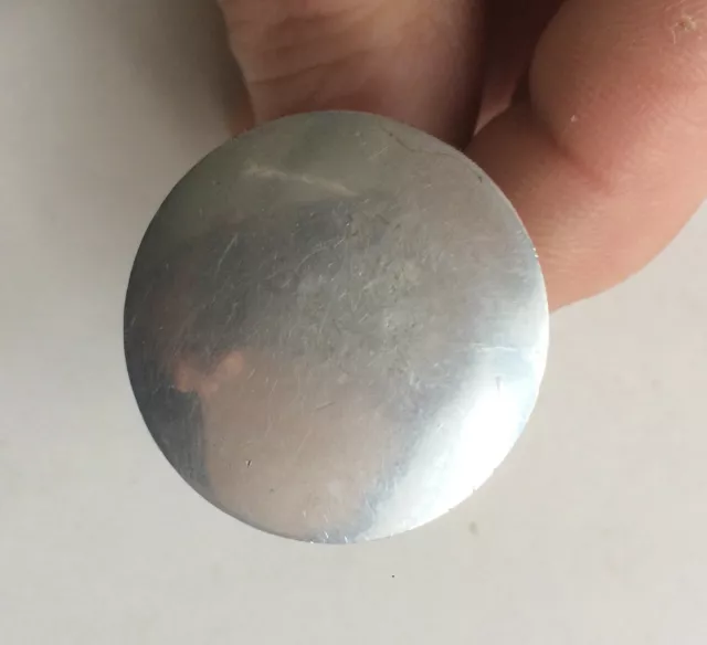 bouton de tiroir porte ancien en aluminum a vis annees 50 60 diametre 30 mm