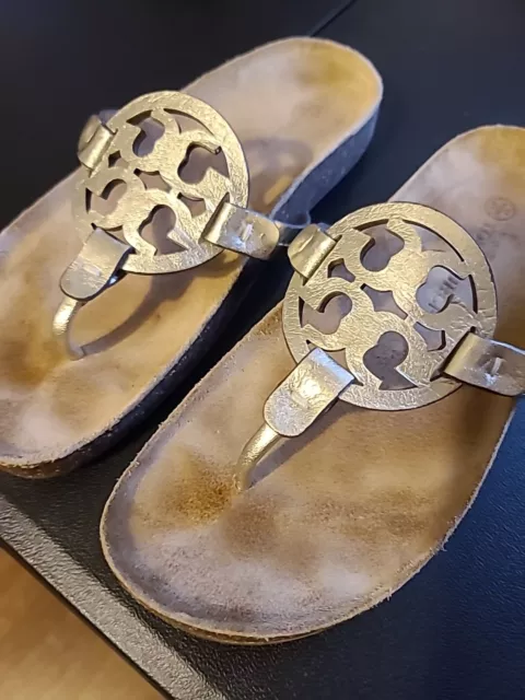Tory Burch Miller Cloud Leather Logo Sandals Sz 7.5 Metallic Gold, Pre-owned