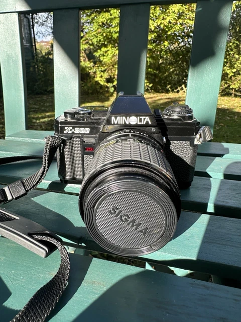 Lot d'appareils photo vintage : Canon, Nikon, Mamiya, Konica
