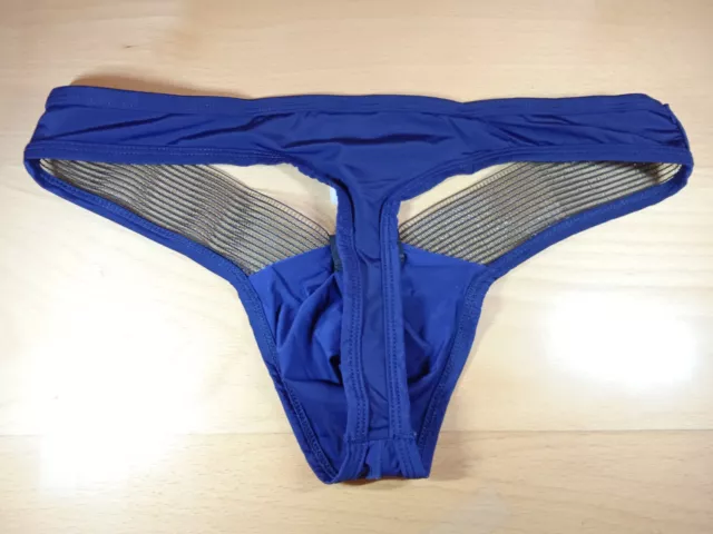 Tanga de chico / hombre AZUL talla XL (equivale a talla M - L)  Thong for men