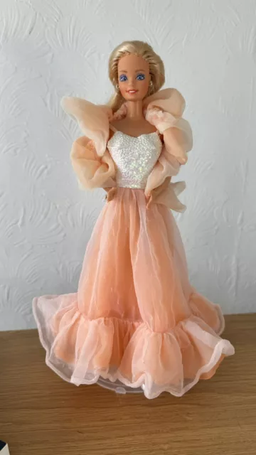 Peaches N Cream Barbie GORGEOUS Vintage