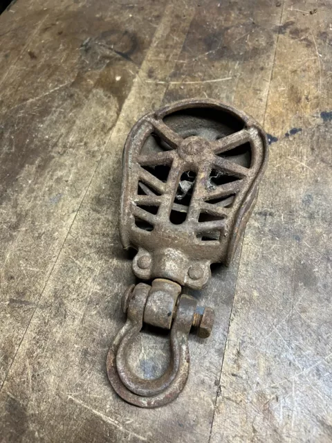 Old Cast Iron Myers & Bro Ashland Ohio Hay Trolley Carrier Barn Drop Pulley Part