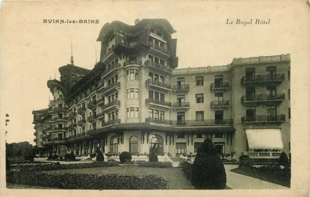 74  Evian Les Bains  Le Royal Hotel