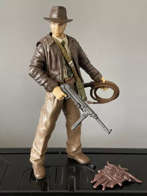 Indiana Jones and the Last Crusade 3.75" Action Figure Hasbro